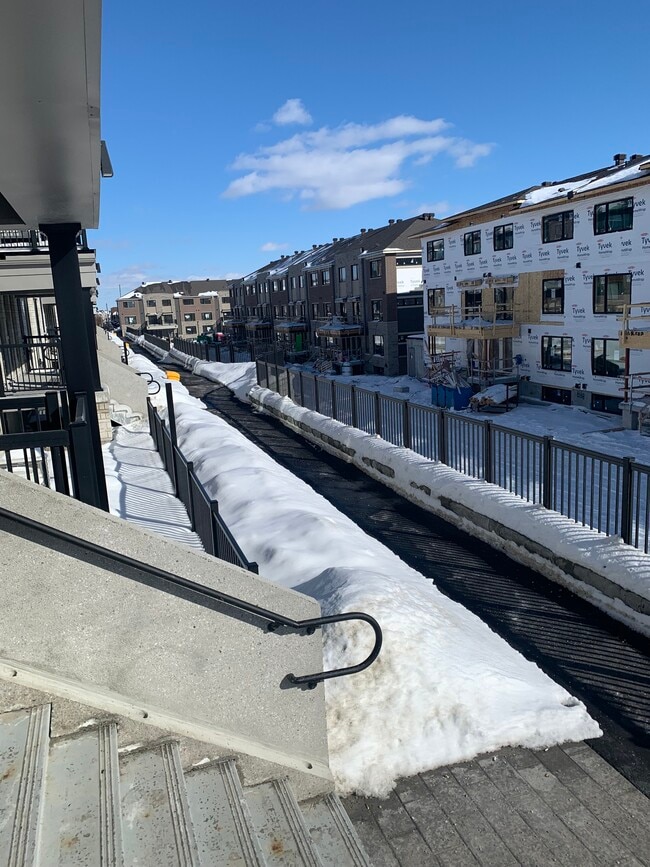 Building Photo - 801 Glenroy Gilbert Dr