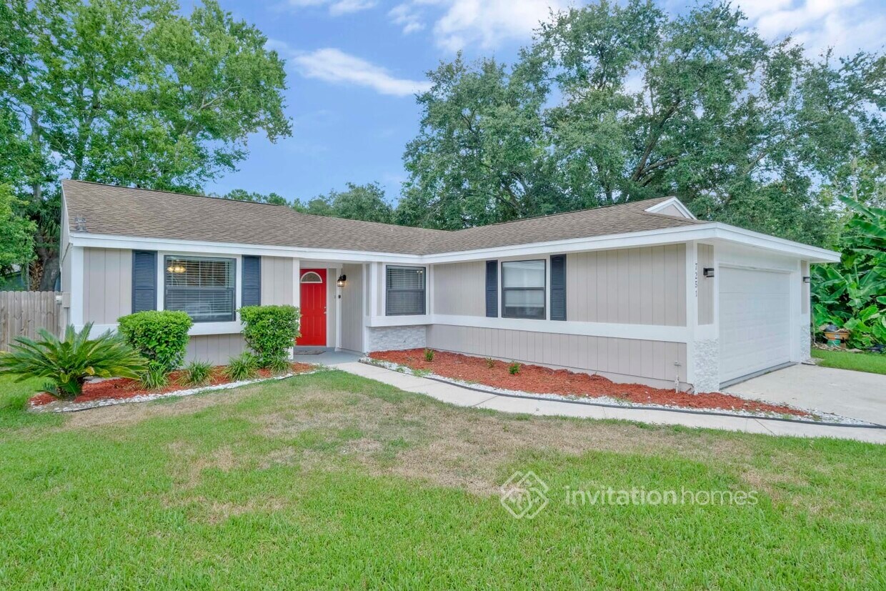 Primary Photo - 7251 Eagles Perch Ct