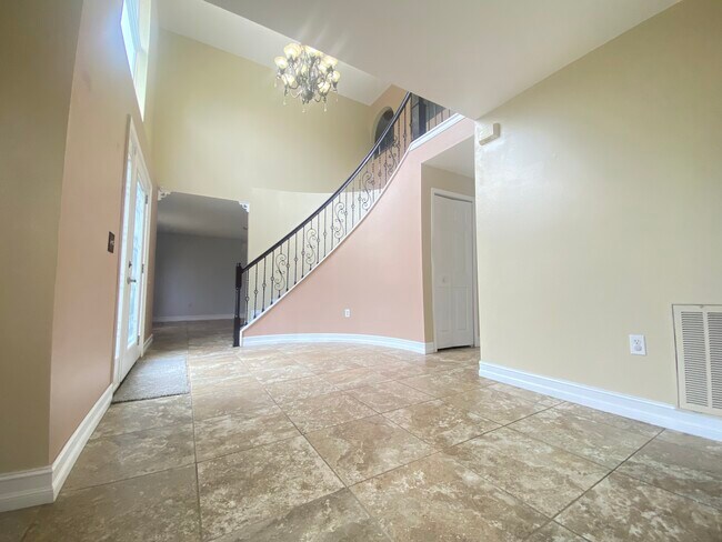 Foto del edificio - 9732 Water Fern Cir