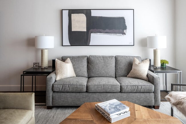 Foto del edificio - 66 Mountain Loop Rd