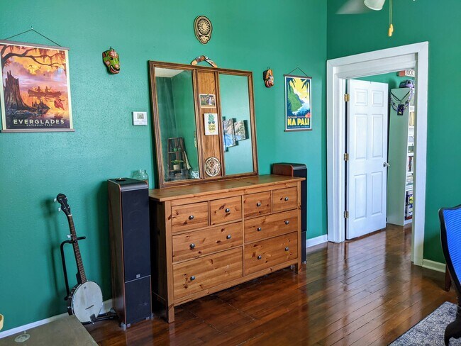 Foto del edificio - 2812 Dabadie St