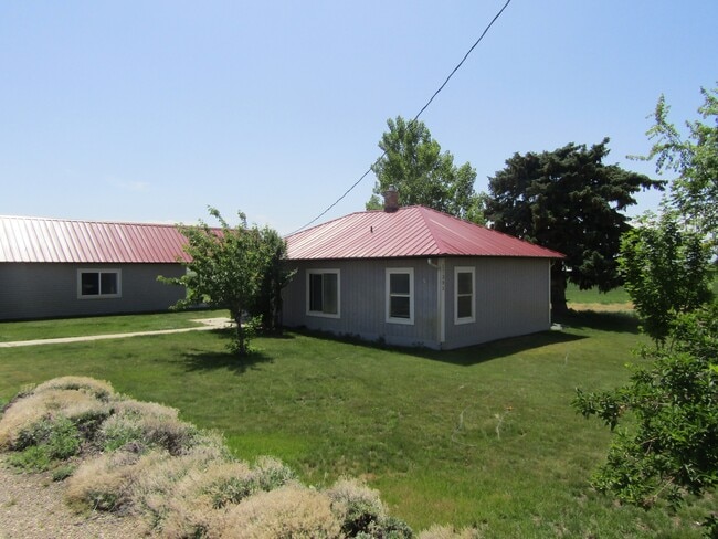 Building Photo - 17391 Homedale Rd