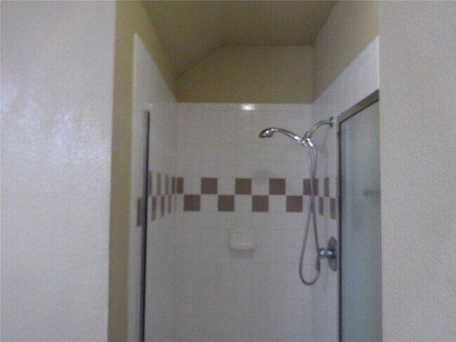 Foto del edificio - 107 Yegua Cir
