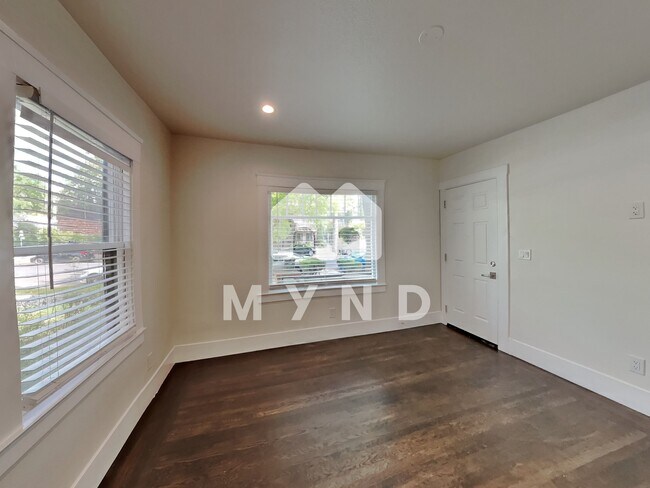 Foto del edificio - 2424 L St Unit 4