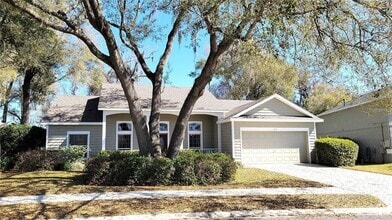 Building Photo - 162 Crystal Oak Dr