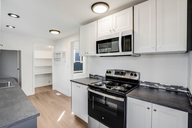 Building Photo - Beautiful 3 Bed, 2 Bath Rental Home in Arb...