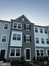Building Photo - 1237 Cedar Vly Rd
