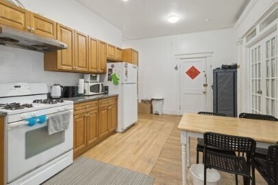 Foto principal - 1258 Commonwealth Ave