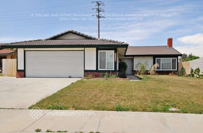 Building Photo - 6635 Solano Dr