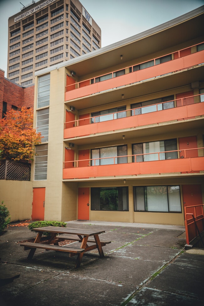 View from courtyard - La Mirada