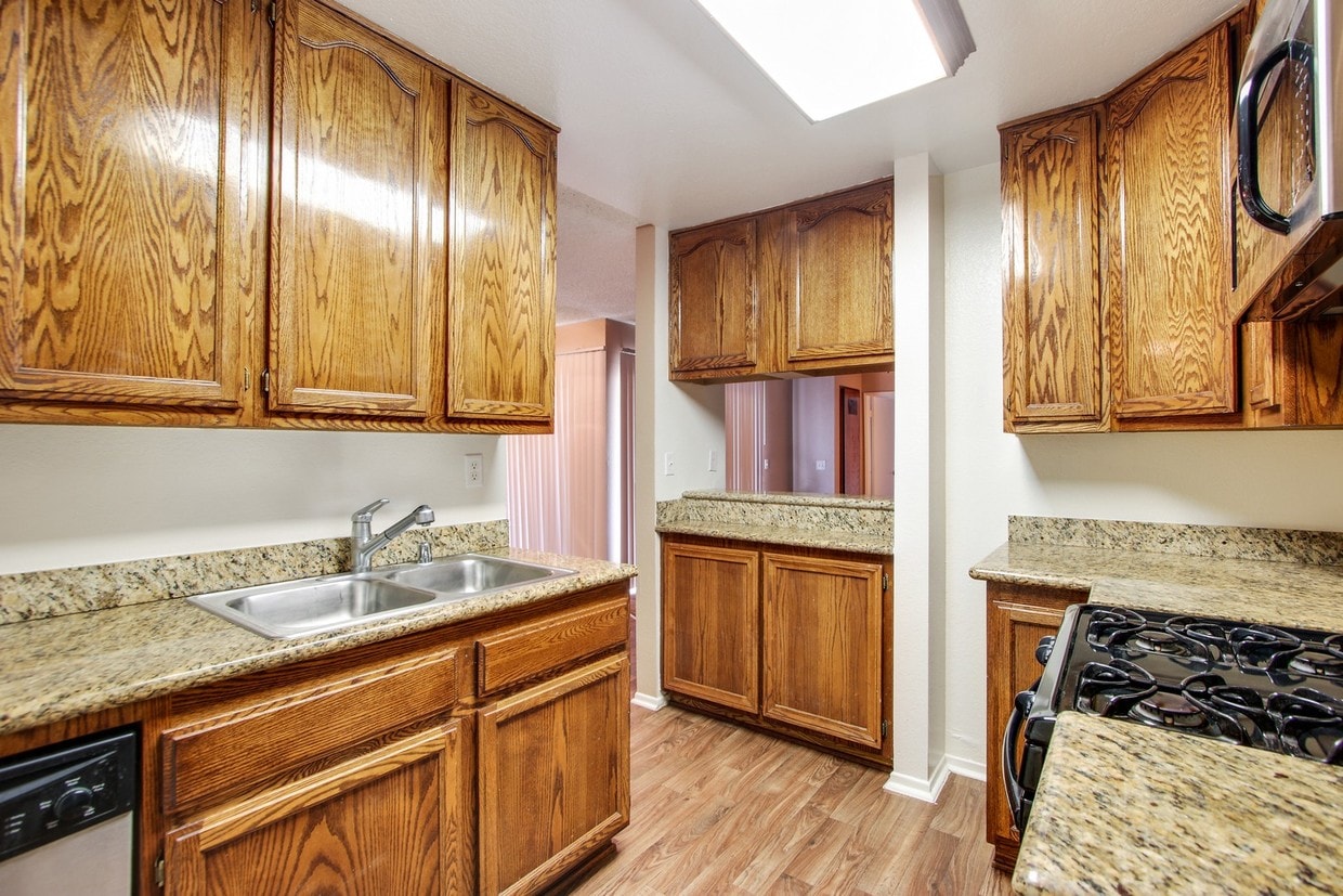 Primary Photo - Paramount Terrace Apartments