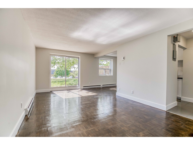 Building Photo - 10 Runnymede Road