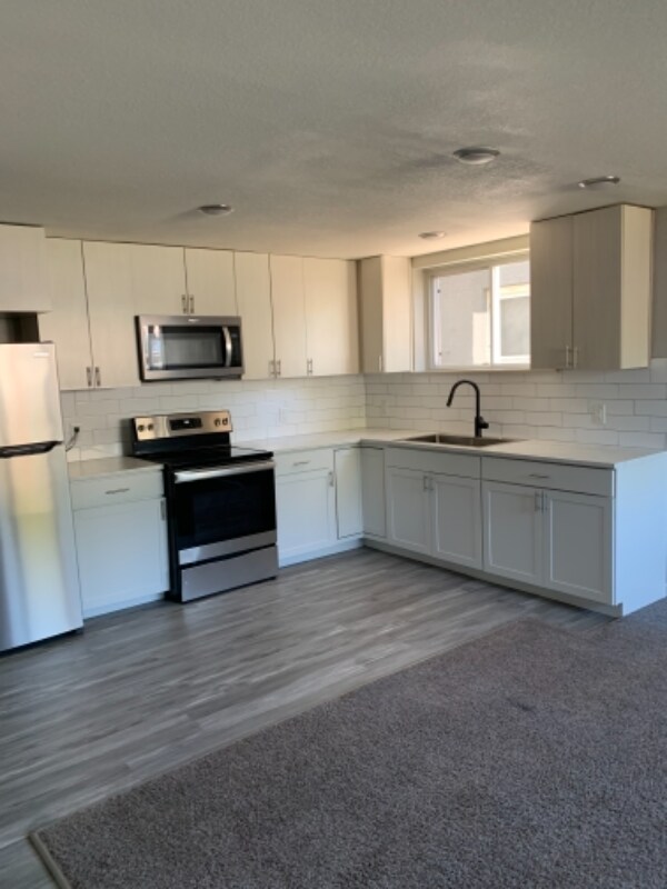 Foto del edificio - 227 E 35th St