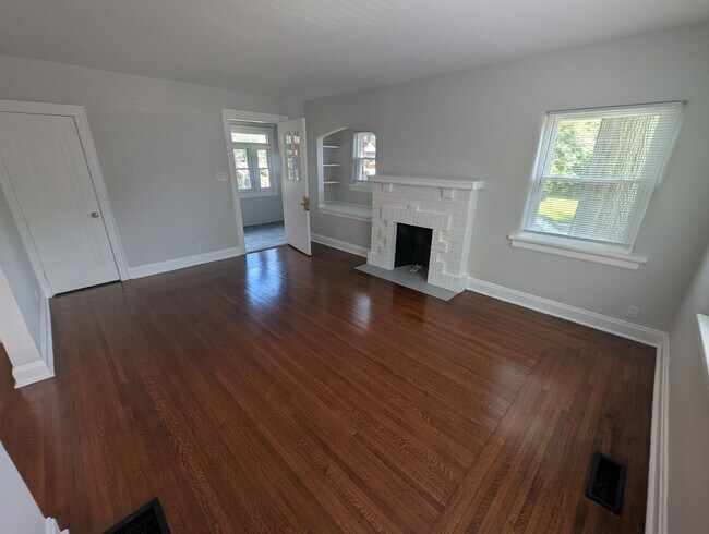 Foto del edificio - Beautifully renovated 2 bedroom house with...