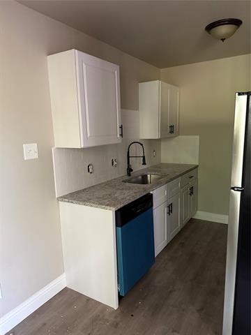 Foto del edificio - 614 Londonderry Ln