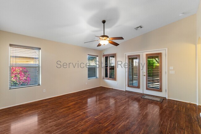 Foto del edificio - 14237 W Aster Dr