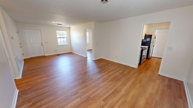 Building Photo - 208 Sherwin St