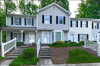 Building Photo - 4377 Baylor St