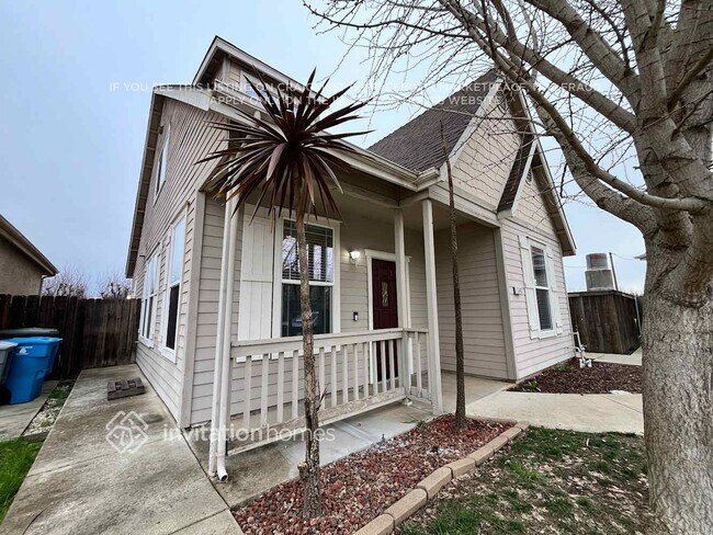 Building Photo - 1548 Greenwich Cir