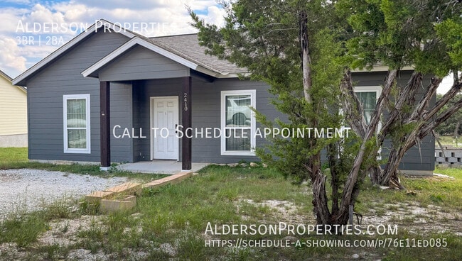 Building Photo - 2410 Golf-