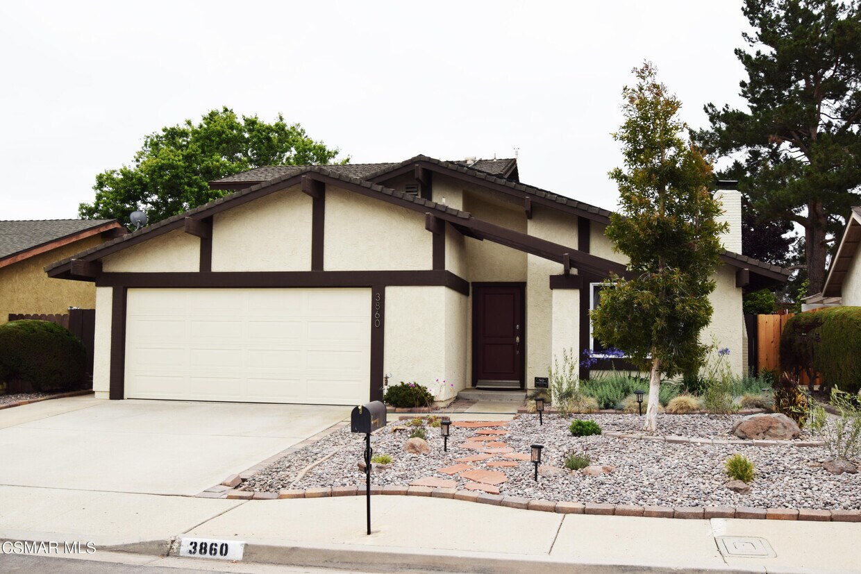 Foto principal - 3860 San Marcos Ct