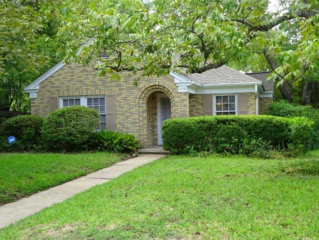 Building Photo - 3106 Beverly Rd