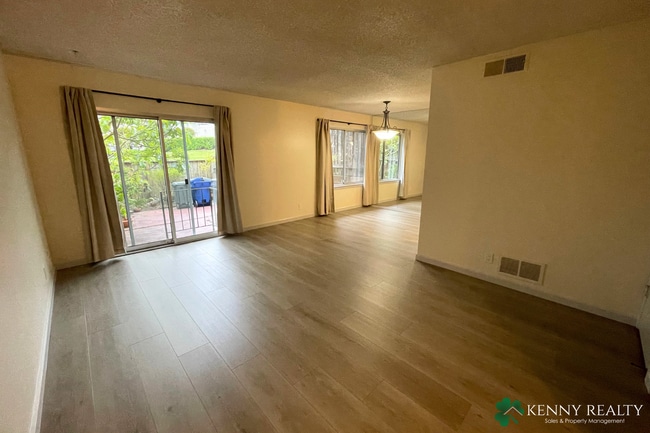 Foto del edificio - Updated 3 Bedroom Condo in South San Francisco
