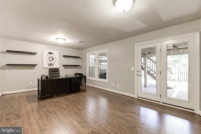 Building Photo - 20964 Promontory Square