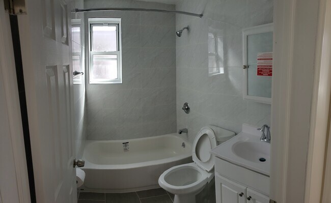 Bath - 3115 97th St