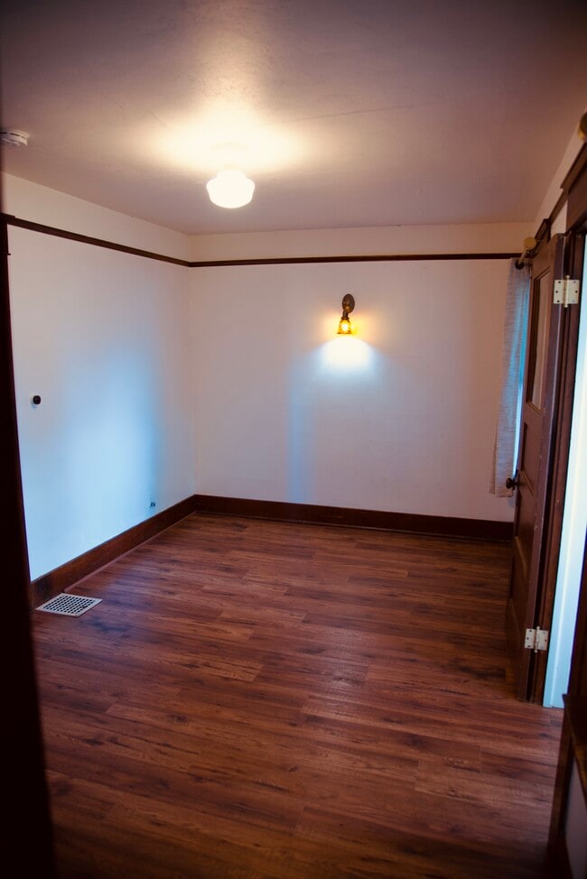 bedroom - Chi Alpha Women’s House