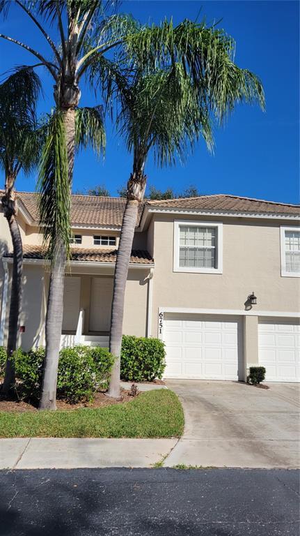 Foto principal - 6751 Fairview Terrace