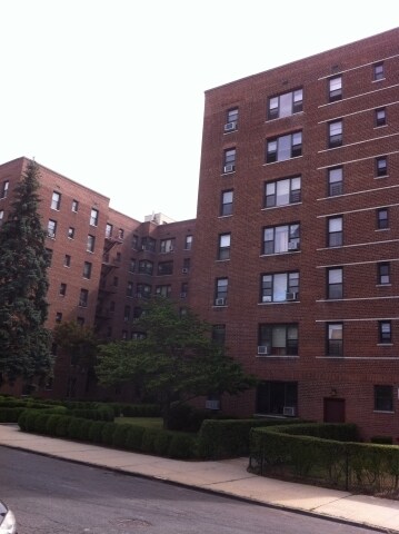 Primary Photo - Claremont