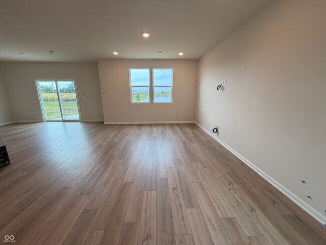 Foto del edificio - 3828 Sterling Dr