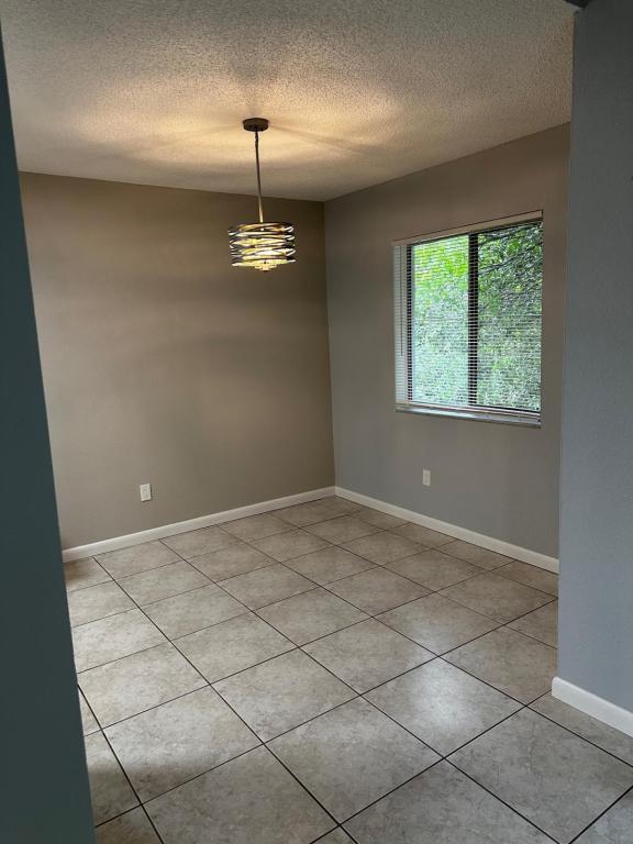 Building Photo - 46 N Fairfax Ave