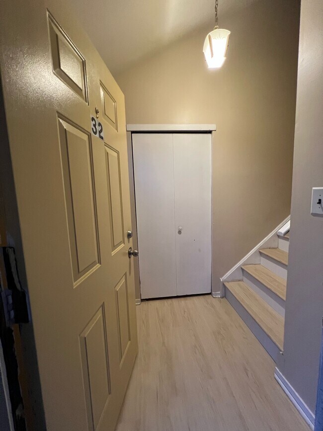 Front Door - 32 Waterview Dr