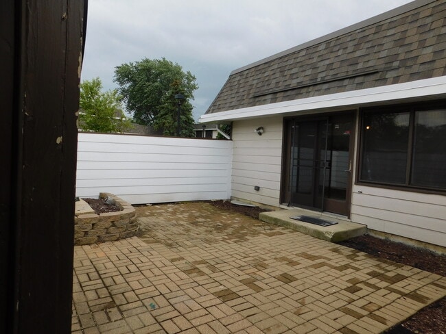 Building Photo - 1308 Court O