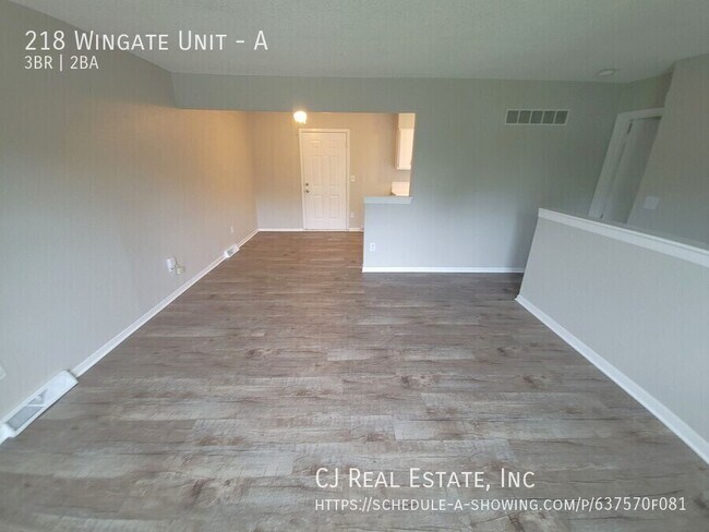 Building Photo - 218 SE Wingate St