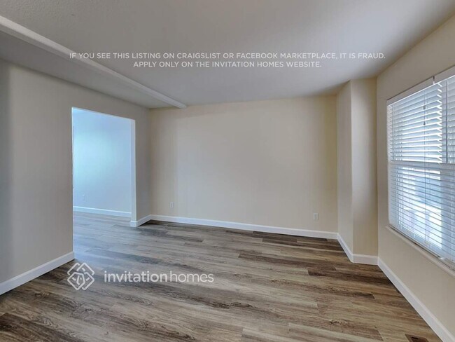 Foto del edificio - 2635 Stone Creek Rd