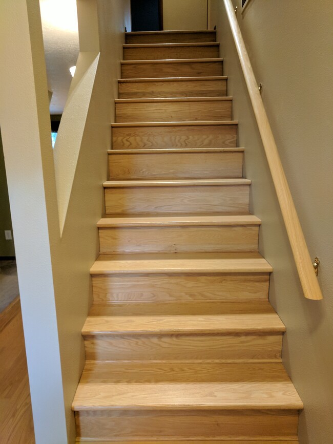 Building Photo - 15128 SW Barcelona Way
