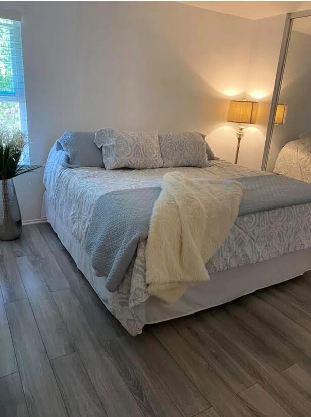 Foto del edificio - 13801 Shirley St