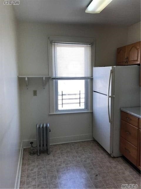 Foto del edificio - 230-06 88th Ave