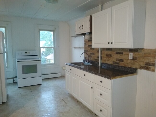 Cocina - 81 Prospect St