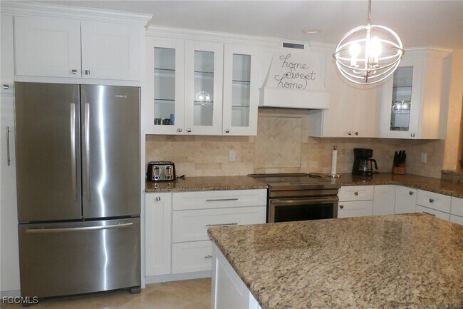 Foto del edificio - 12621 Kelly Sands Way