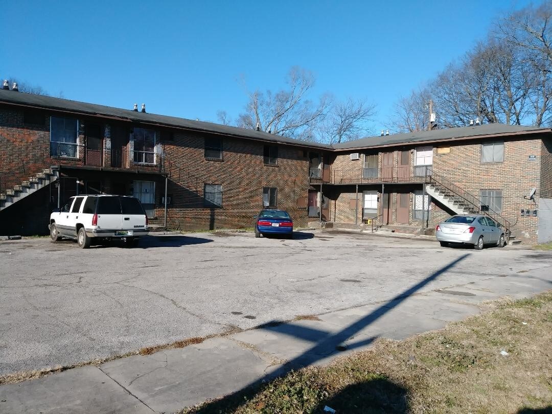 Primary Photo - 2428 21st Ave N