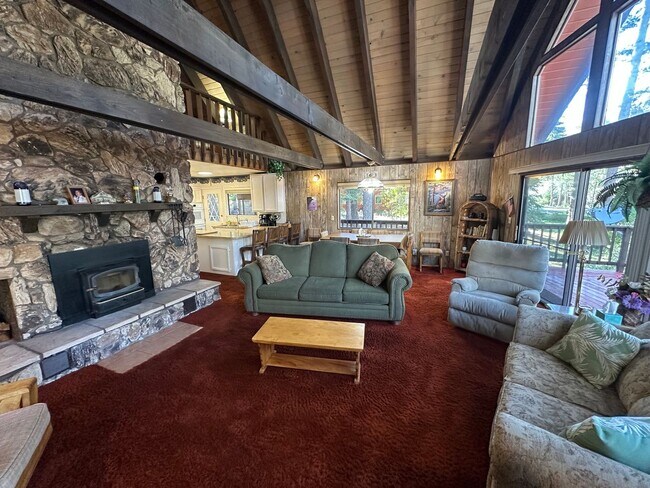 Foto del edificio - 14619 Christie Ln