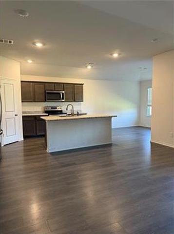 Foto del edificio - 2125 Whispering Sage blvd