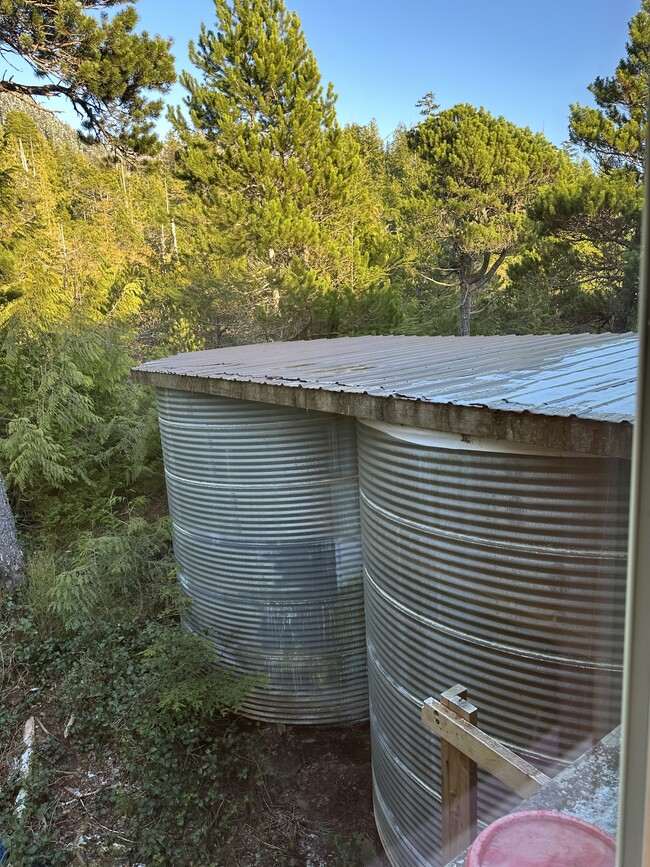 Foto del edificio - 63 Willow Cir