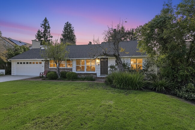 Foto del edificio - 16146 Otsego St