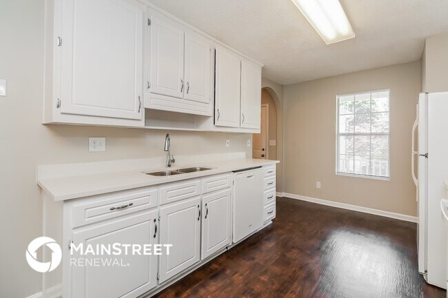 Foto del edificio - 507 Heritage Ridge Dr