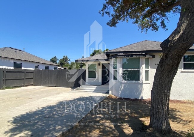 Building Photo - 781 Sycamore Ct